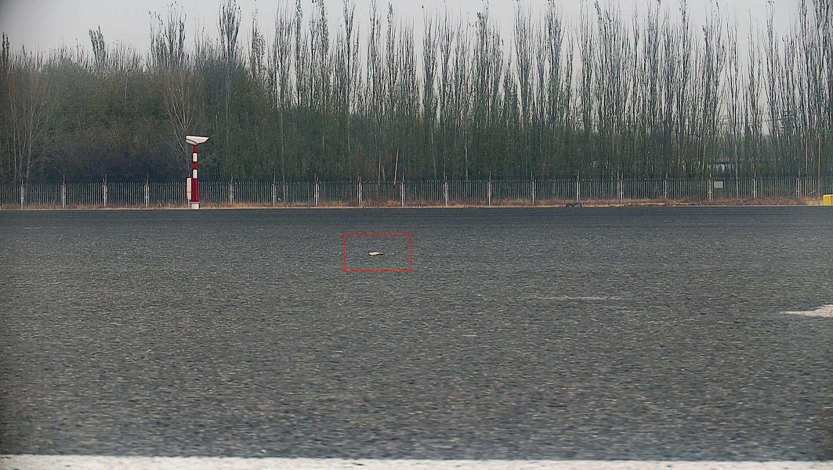 白天发现的FOD3 白天发现的FOD3